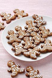 《阿尔宙斯》太香 玩家担心《宝可梦朱＆紫》会回归传统捕捉方式